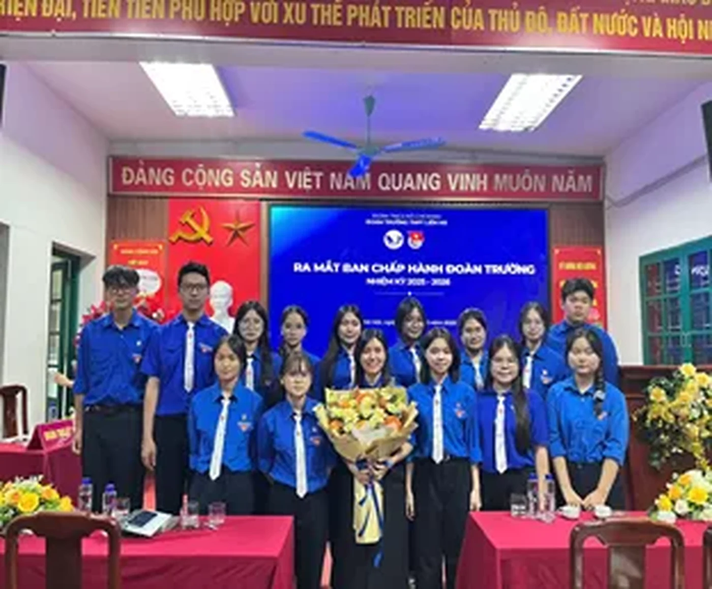 Hoạt động Đoàn Thanh niên Trường THPT Liên Hà 4